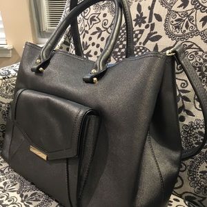 Gray metallic textured crossbody bag.